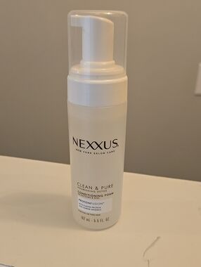 Nexxus  Conditioning Foam Clean & Pure